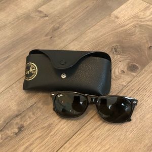 Ray-Ban New Wayfarer Sunglasses